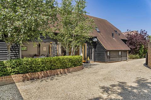 4 bedroom detached house for sale, Main Street, Grendon Underwood, HP18