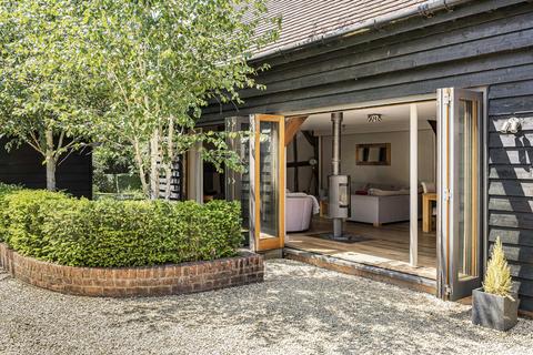 4 bedroom detached house for sale, Main Street, Grendon Underwood, HP18