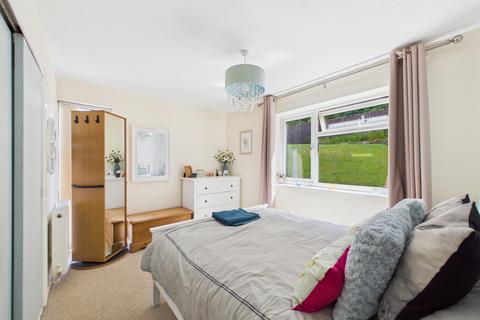 4 Abbots View, Buckshaft, Cinderford, GL14 3EG