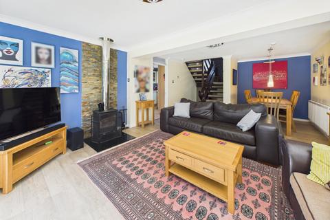 4 Abbots View, Buckshaft, Cinderford, GL14 3EG
