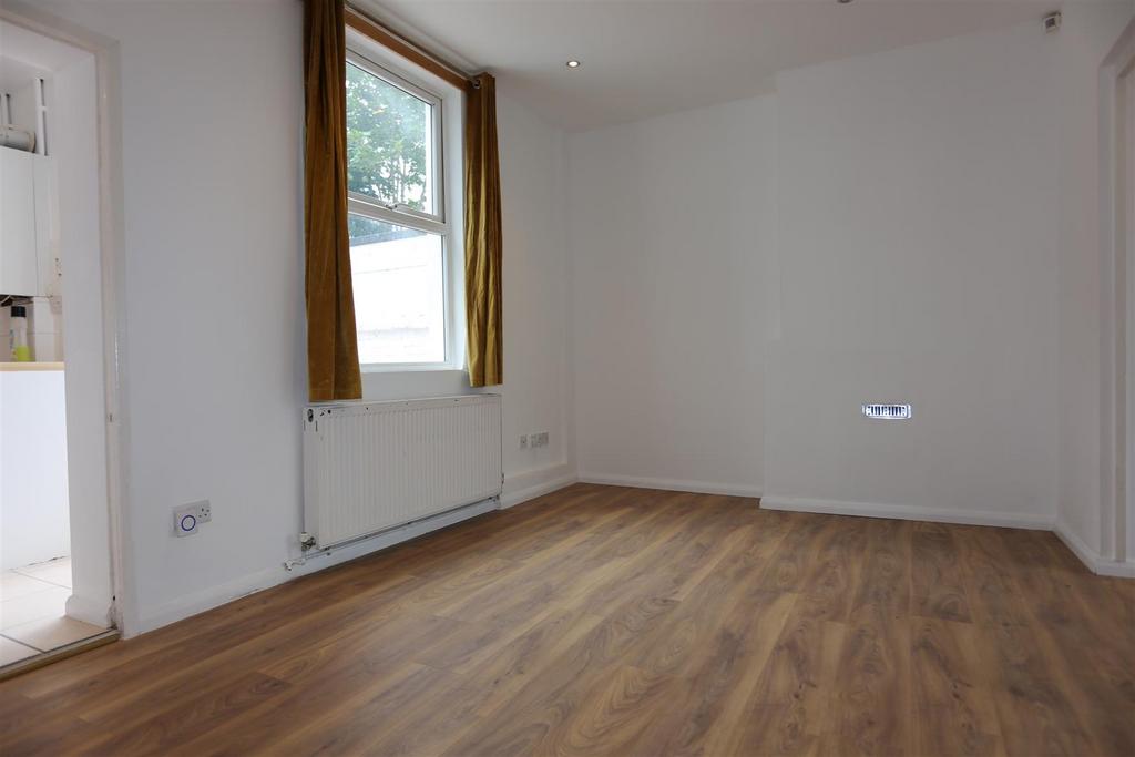 248 elm grove (17).jpg