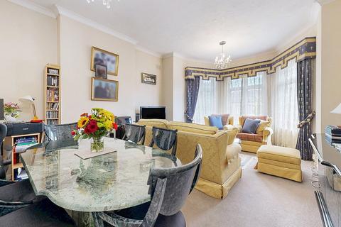 3 bedroom maisonette for sale, Kenton Avenue, Harrow, HA1