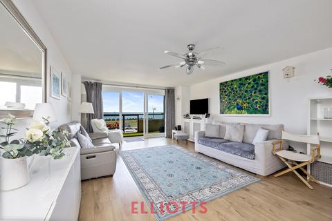 3 bedroom apartment for sale, Kingsway Court, Hove