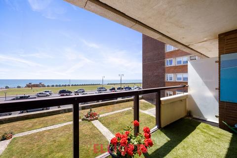 3 bedroom apartment for sale, Kingsway Court, Hove