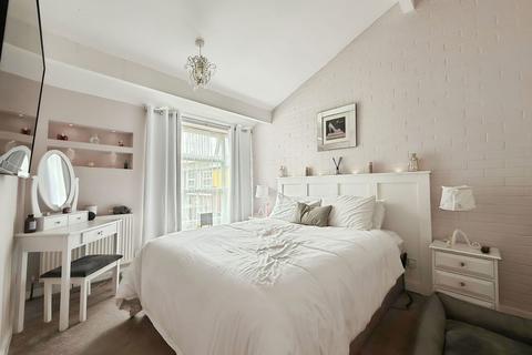 84 Millfield, New Ash Green, Longfield, DA3 8HN