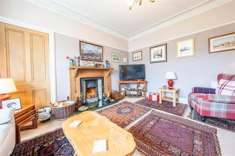 31 Abbey Road, Scone, Perth, PH2 6LW