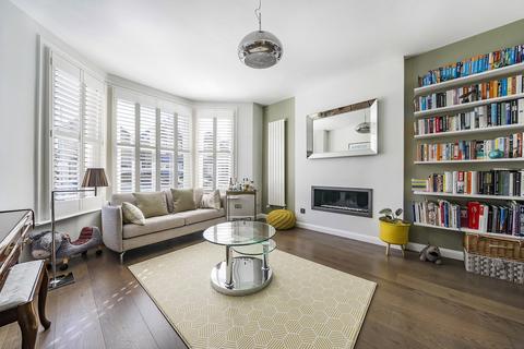 4 bedroom link detached house for sale, Minerva Road, Kingston Upon Thames, KT1