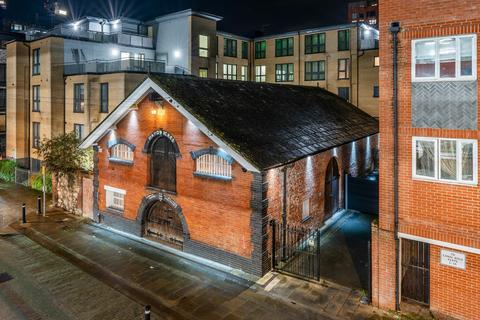 Office to rent, 1 Back Of The Walls Southampton SO14 3HA