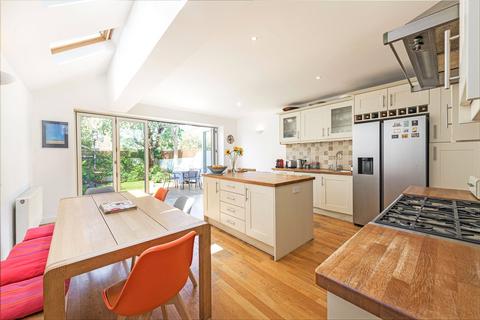 5 bedroom terraced house for sale, Fernside Road, London, SW12