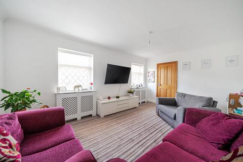 1 Addison Villas, Killinghall, Harrogate, HG3 2DD