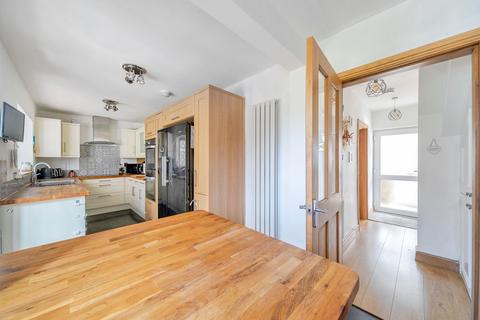 1 Addison Villas, Killinghall, Harrogate, HG3 2DD