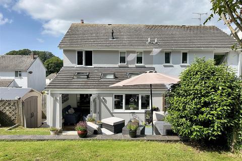 2 Chirgwin Road, Truro, TR1 1TT
