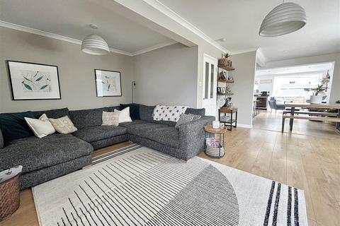 2 Chirgwin Road, Truro, TR1 1TT