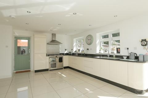 5 bedroom detached house for sale, Chestfield Road, Chestfield, Whitstable, CT5