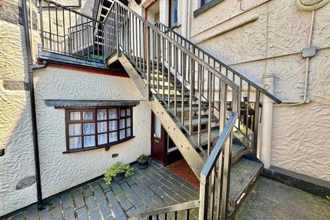 undefined, Ancaster Square, Llanrwst