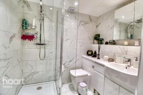 5 Grays End Close, Grays, RM17 5QR