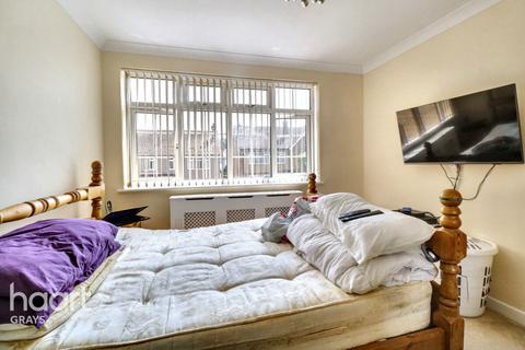 5 Grays End Close, Grays, RM17 5QR