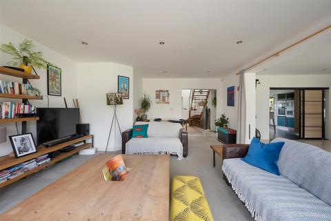 5 bedroom detached house for sale, Hodgson Road, Seasalter, Whitstable