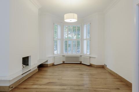 undefined, Aynhoe Road, London, W14