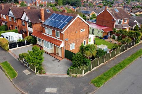4 bedroom detached house for sale, Shaftesbury Avenue, Sandiacre