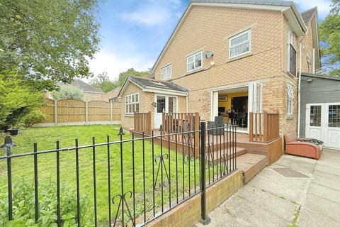 undefined, Sycamore Chase, Pudsey
