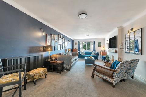 Fairacres Walcot Lane, Drakes Broughton, Pershore, WR10 2AJ