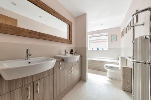 Fairacres Walcot Lane, Drakes Broughton, Pershore, WR10 2AJ