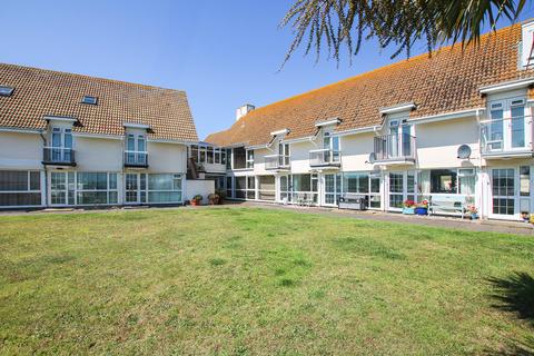 2 bedroom property for sale, 4, Richmond Court, St Saviour's, Guernsey, GY7