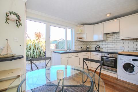 2 bedroom property for sale, 4, Richmond Court, St Saviour's, Guernsey, GY7