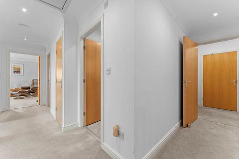 2 bedroom flat for sale, Castle Hey Close, Unsworth