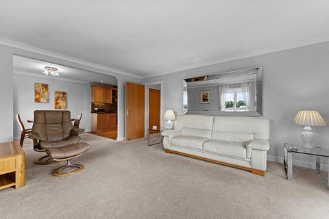 2 bedroom flat for sale, Castle Hey Close, Unsworth