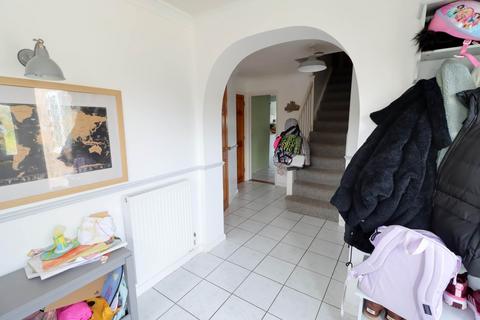 5 bedroom detached house for sale, Betchworth Avenue, Reading