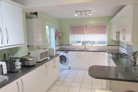 5 bedroom detached house for sale, Betchworth Avenue, Reading