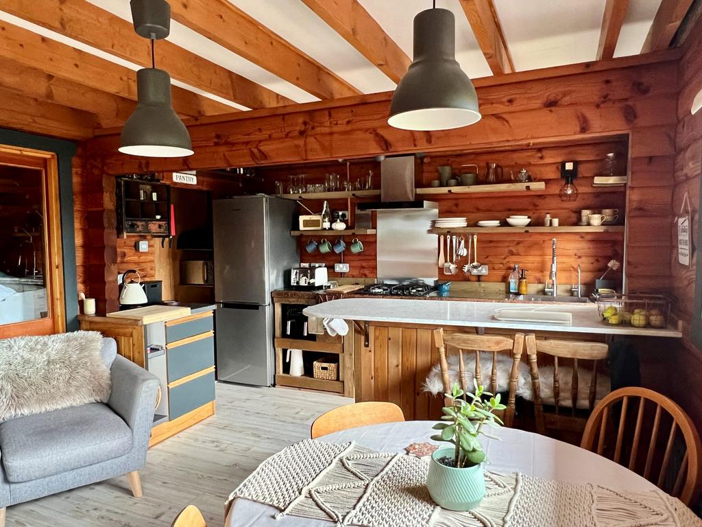 11 Barend, Sandyhills - Williamson and Henry