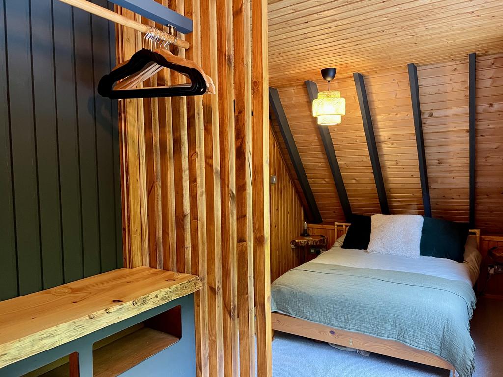 11 Barend, Sandyhills - Williamson and Henry