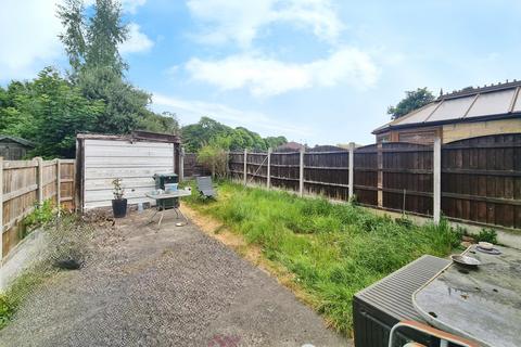2 bedroom semi-detached house for sale, Acacia Road, Doncaster DN4