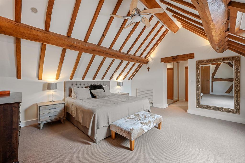 Bed11.jpg