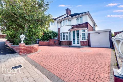 3 bedroom semi-detached house for sale, Barn Hill Estate