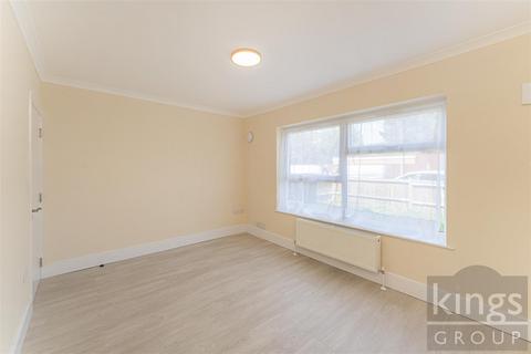 15 Addison Road, Enfield, EN3 5JT