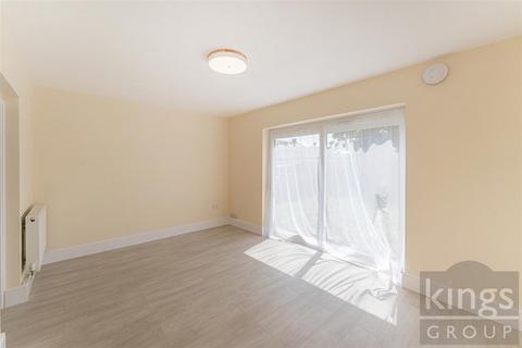 15 Addison Road, Enfield, EN3 5JT