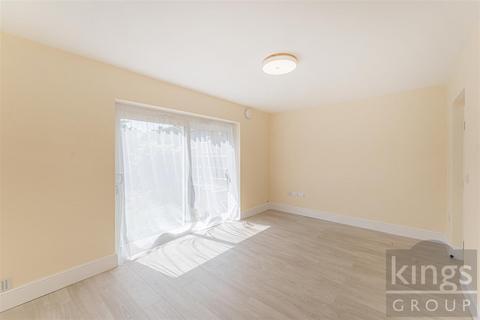 15 Addison Road, Enfield, EN3 5JT