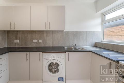 15 Addison Road, Enfield, EN3 5JT
