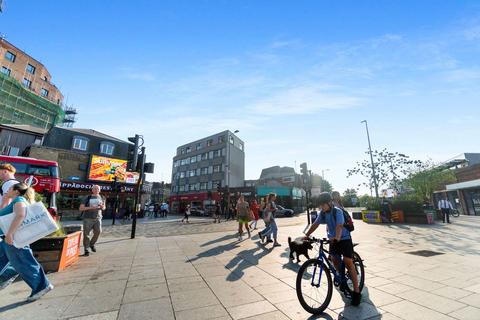 Flat 75, Regents Court Sopwith Way, Kingston Upon Thames, KT2 5AQ