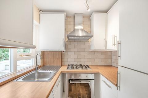 1 bedroom flat for sale, Larkhall Rise, London SW4