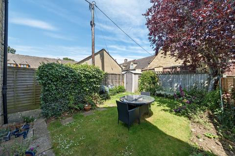 7 Chestnut View, Alvescot, Bampton, OX18 2QG