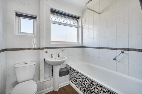167 Henley Avenue, Cheam, Sutton, SM3 9SD