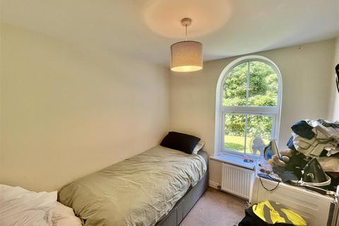 2 bedroom flat for sale, Oakhurst Gardens, Prestwich, Manchester