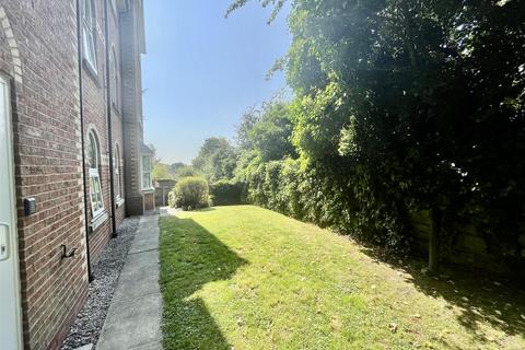 undefined, Oakhurst Gardens, Prestwich, Manchester