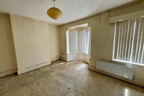 3 bedroom end of terrace house for sale, Westmorland Avenue, Blackpool FY1