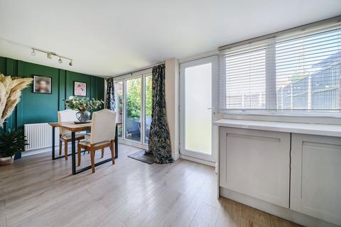 5 Stag Hill, Basingstoke, RG22 6JF